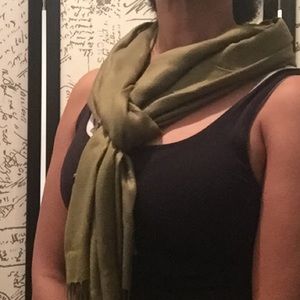 Pashmina-style scarf